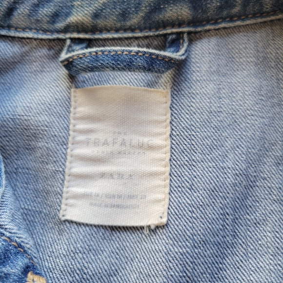 Distressed Jean Jacket - Picture 3 of 6